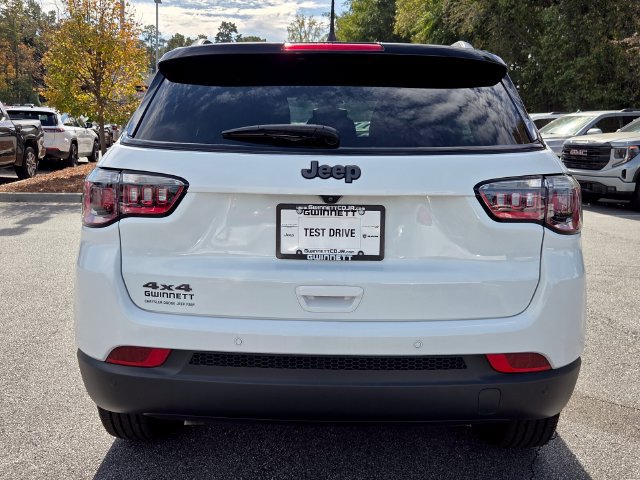 Used 2026 Jeep Compass Limited AWD/4WD image 7