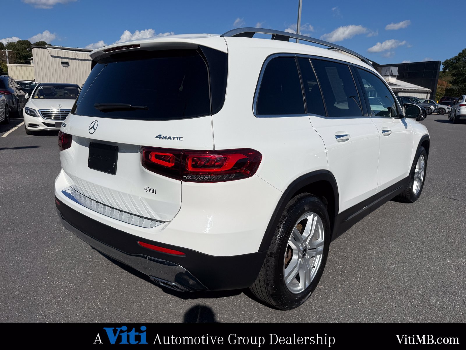 Used 2020 Mercedes-Benz GLB 250 4MATIC image 8