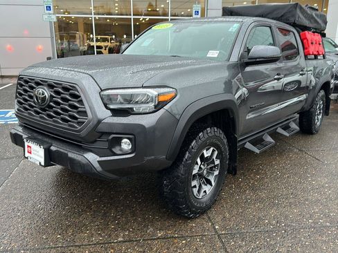 Certified 2023 Toyota Tacoma TRD Off-Road image 10