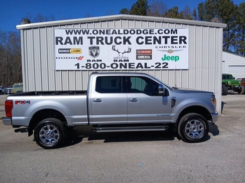 Used 2022 Ford F350 Lariat w/ Lariat Ultimate Package image 2