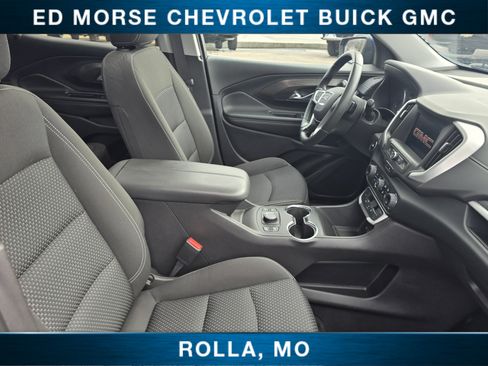 Used 2023 GMC Terrain SLE w/ Driver Convenience Package image 21