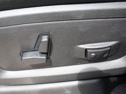 New 2026 RAM 2500 Limited AWD/4WD image 5