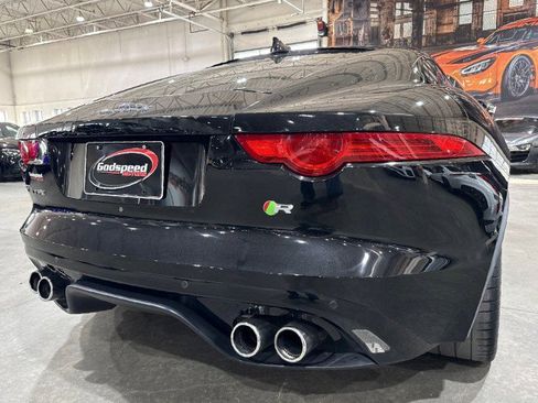 Used 2015 Jaguar F-TYPE R image 41