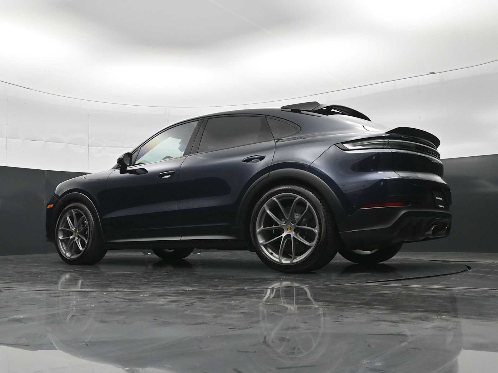 Certified 2024 Porsche Cayenne Turbo GT AWD/4WD image 41