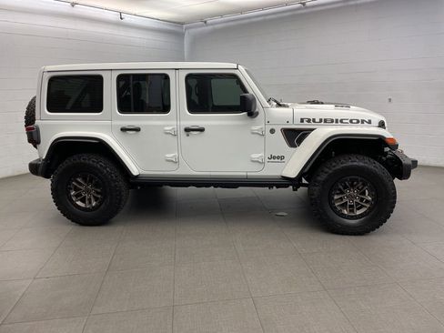 New 2025 Jeep Wrangler Unlimited Rubicon 392 image 2