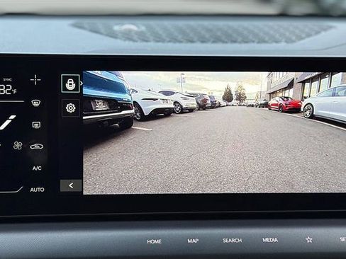 Used 2024 Kia EV9 Light Long Range image 38