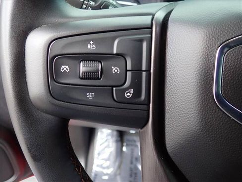 Used 2023 GMC Sierra 2500 AT4 w/ AT4 Preferred Package AWD/4WD image 14
