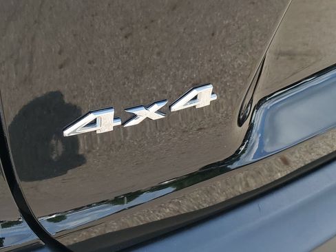 Used 2020 Jeep Cherokee Limited AWD/4WD image 32