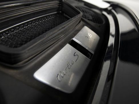 Certified 2015 Porsche 911 Turbo S AWD/4WD image 50