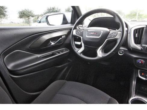 Used 2023 GMC Terrain SLE w/ Driver Convenience Package AWD/4WD image 11