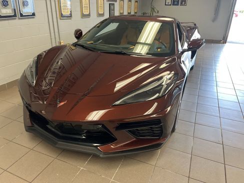 Used 2023 Chevrolet Corvette Stingray Preferred Cpe w/ Z51 Performance Package image 4