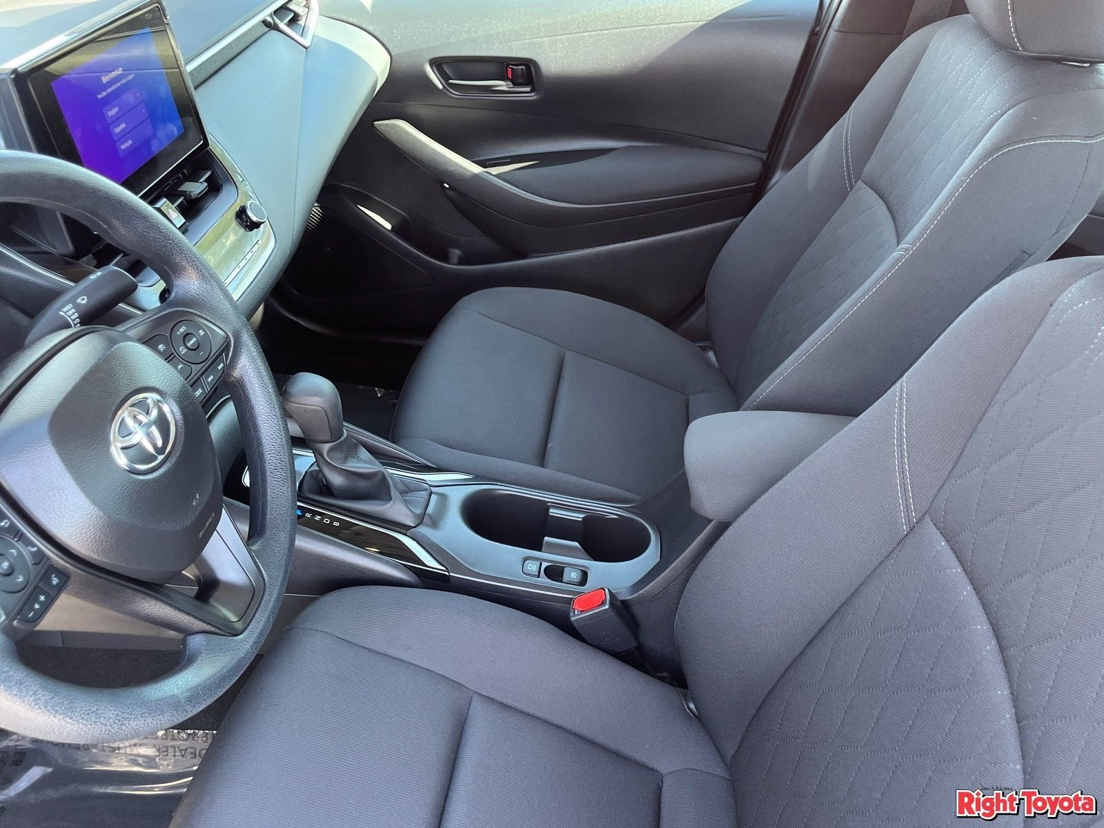 Certified 2025 Toyota Corolla LE FWD image 21