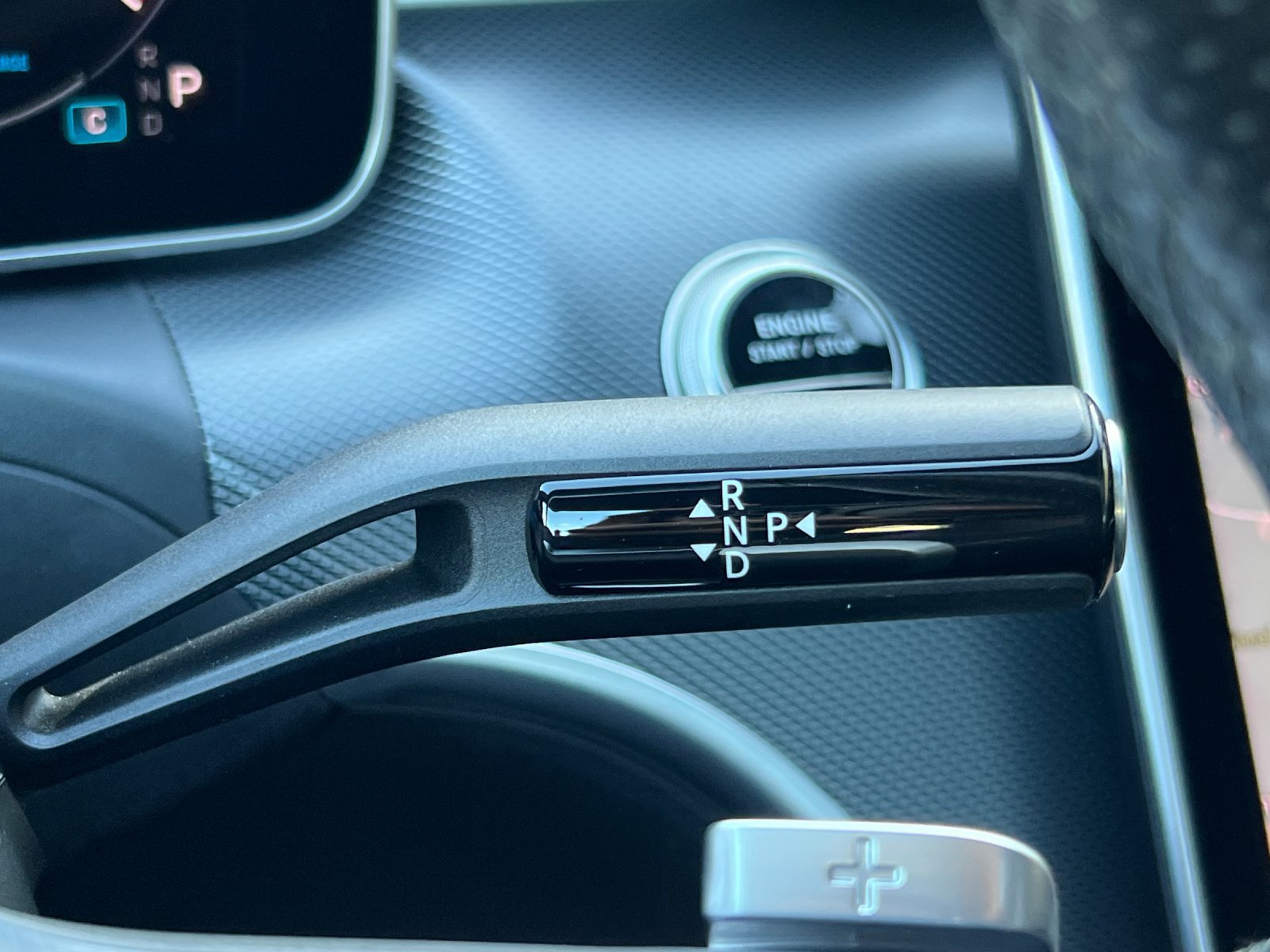 Used 2025 Mercedes-Benz C 300 4MATIC Sedan image 20