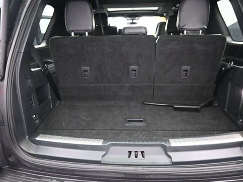 Used 2023 Lincoln Navigator Reserve AWD/4WD image 35