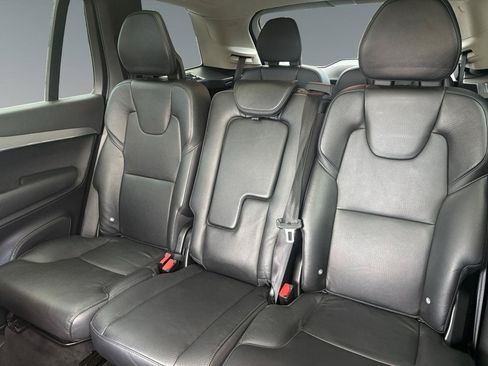 Used 2017 Volvo XC90 T6 Momentum w/ Vision Package AWD/4WD image 28