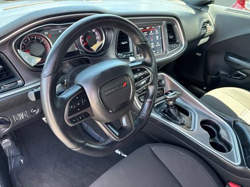 Used 2022 Dodge Challenger R/T Scat Pack RWD image 19
