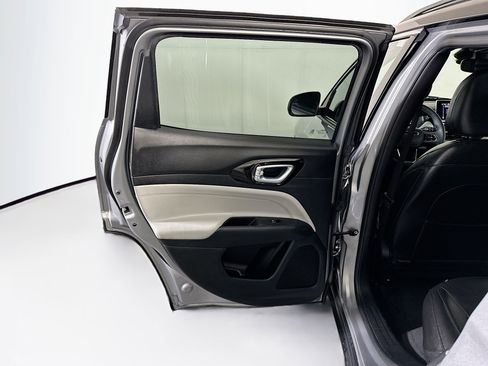 Used 2023 Jeep Compass Limited image 26