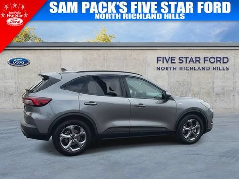 Used 2025 Ford Escape ST-Line FWD image 10