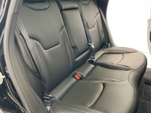 New 2025 Jeep Compass Limited w/ Sun & Sound Group image 28