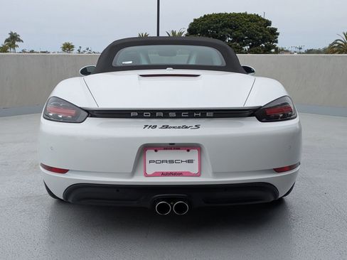 New 2025 Porsche 718 Boxster S image 9