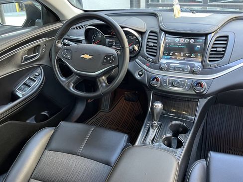 Used 2020 Chevrolet Impala LT w/ LT Convenience Package image 21