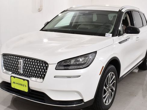 Used 2022 Lincoln Corsair AWD w/ Equipment Group 101A image 2