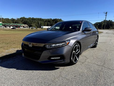 Used 2018 Honda Accord Sport image 1
