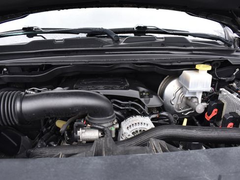 Used 2019 RAM 1500 Laramie image 33