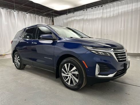 Used 2022 Chevrolet Equinox Premier image 12