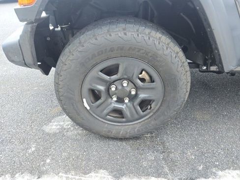 Certified 2024 Jeep Wrangler Sport image 8