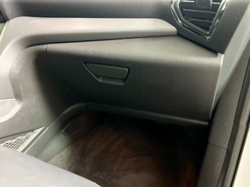 Used 2018 Ford Escape SEL w/ Ford Safe & Smart Package image 34