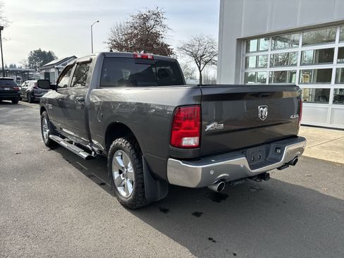 Used 2016 RAM 1500 Big Horn image 3