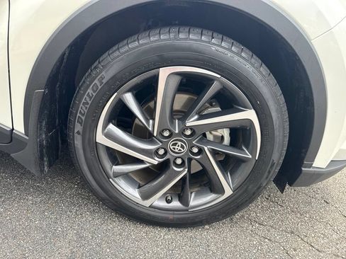 Certified 2021 Toyota C-HR Limited FWD image 52