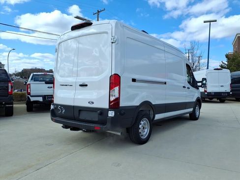 New 2026 Ford Transit 250 148 Medium Roof image 31