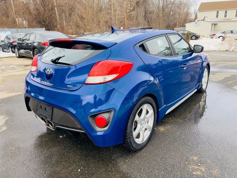 Used 2014 Hyundai Veloster Turbo R-Spec image 4