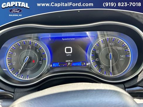 Used 2023 Chrysler 300 Touring w/ Sport Appearance Package RWD image 24