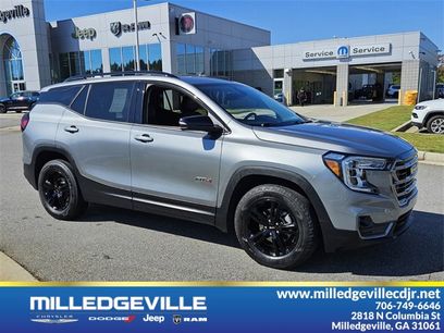 Used 2024 GMC Terrain AT4