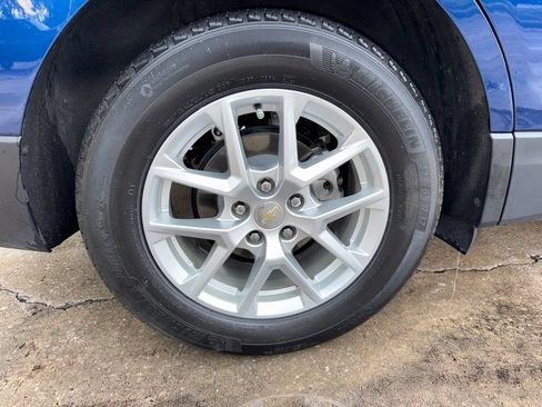 Used 2022 Chevrolet Equinox LS w/ LPO, Chrome Package FWD image 42