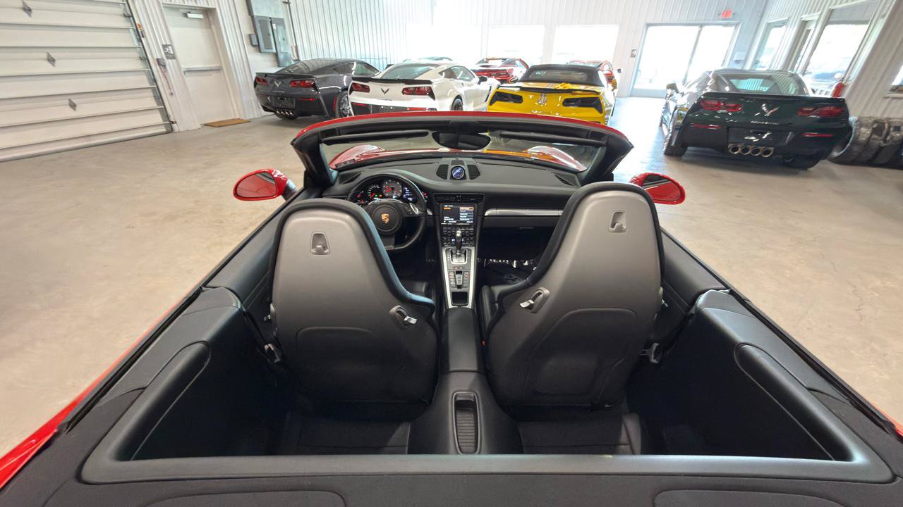 Used 2014 Porsche 911 Carrera 4S AWD/4WD image 34