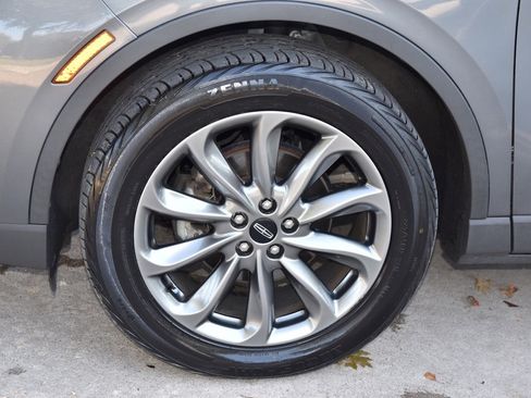 Certified 2022 Lincoln Corsair AWD w/ Premium Package image 38