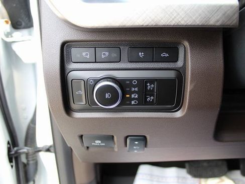 Used 2024 Ford F250 King Ranch w/ Chrome Package AWD/4WD image 29