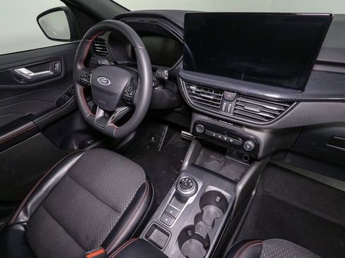 Used 2024 Ford Escape ST-Line w/ Tech Pack #1 image 18