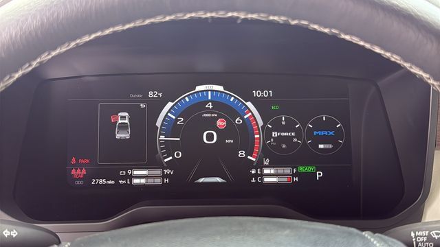 Used 2024 Toyota Tundra Capstone AWD/4WD image 23