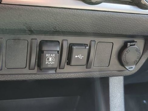 Used 2023 Toyota Tacoma SR5 w/ Technology Package AWD/4WD image 25