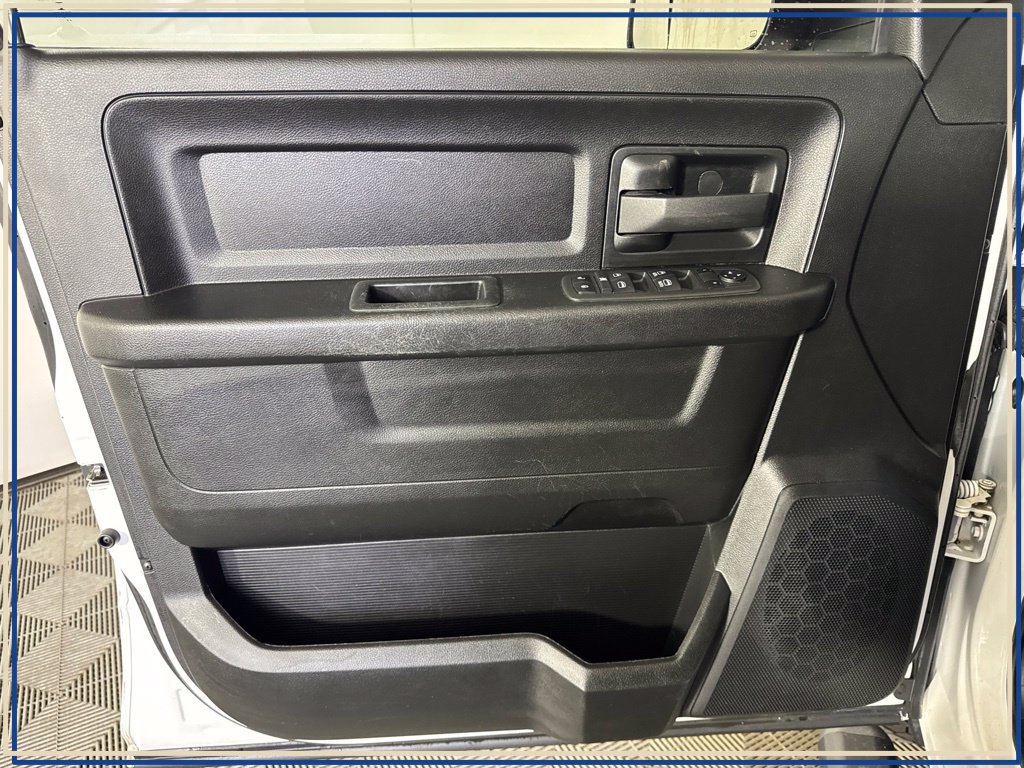 Used 2022 RAM 2500 Tradesman AWD/4WD image 32
