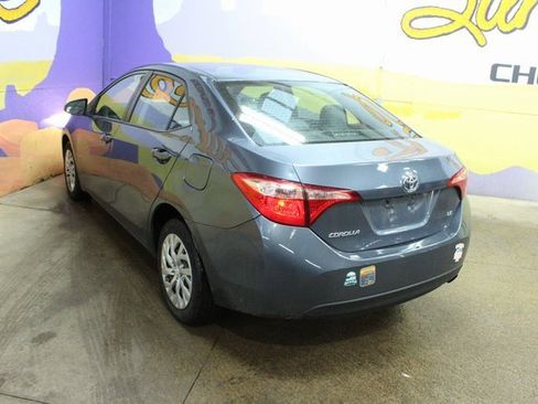 Used 2018 Toyota Corolla LE image 5