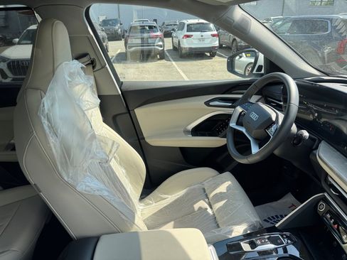 Used 2025 Audi Q5 Prestige AWD/4WD image 30