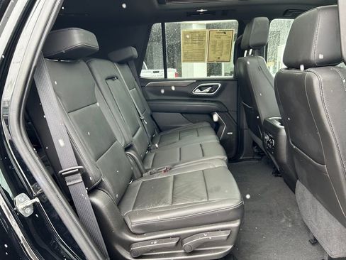 Used 2021 Chevrolet Tahoe Z71 w/ Z71 Signature Package image 26