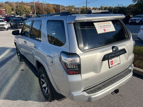 Certified 2022 Toyota 4Runner TRD Off-Road Premium image 6