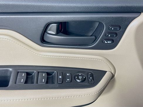 Used 2018 Honda Odyssey EX-L image 24